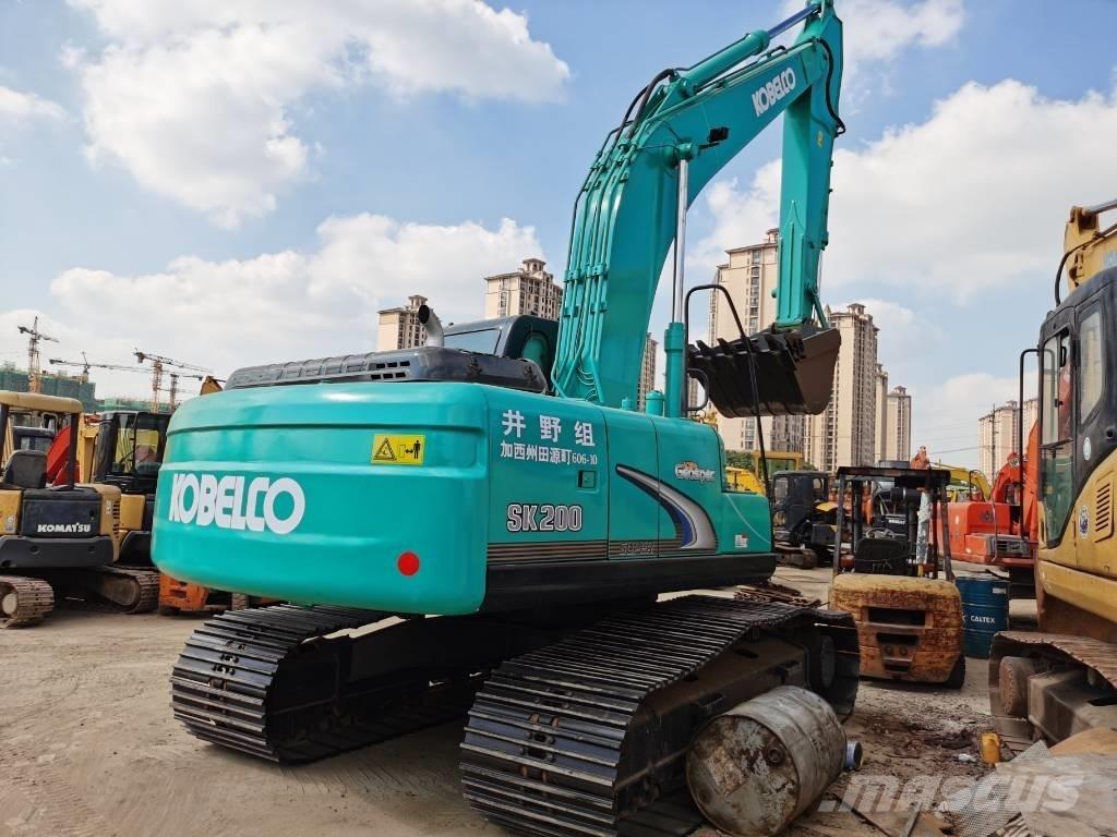 Kobelco SK 200 Bageri gusjeničari