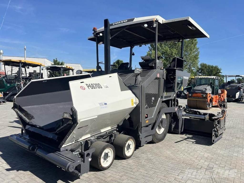 Volvo P 6870D Asfaltni finišeri