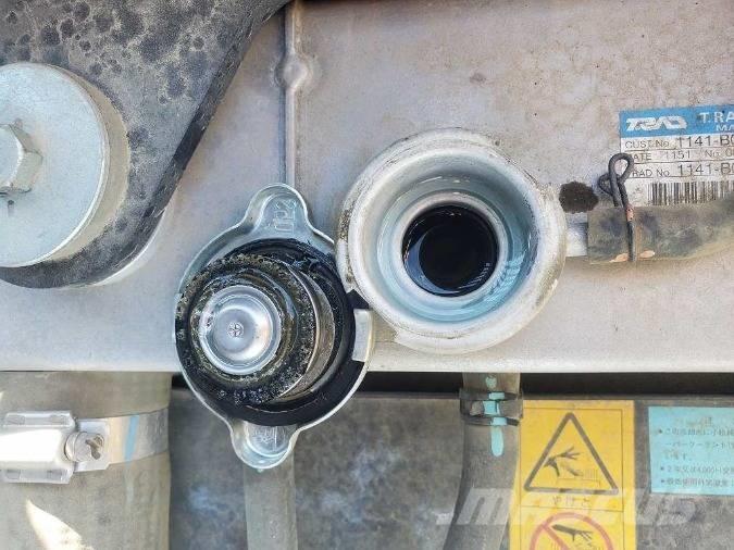 Komatsu PC 200 Bageri gusjeničari