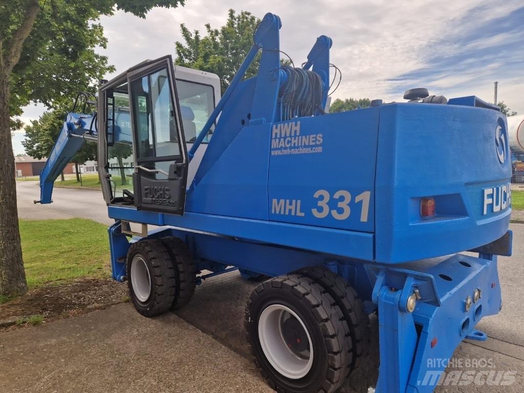 Fuchs MHL 331 C Bageri za manipuliranje materijalom / otpadom