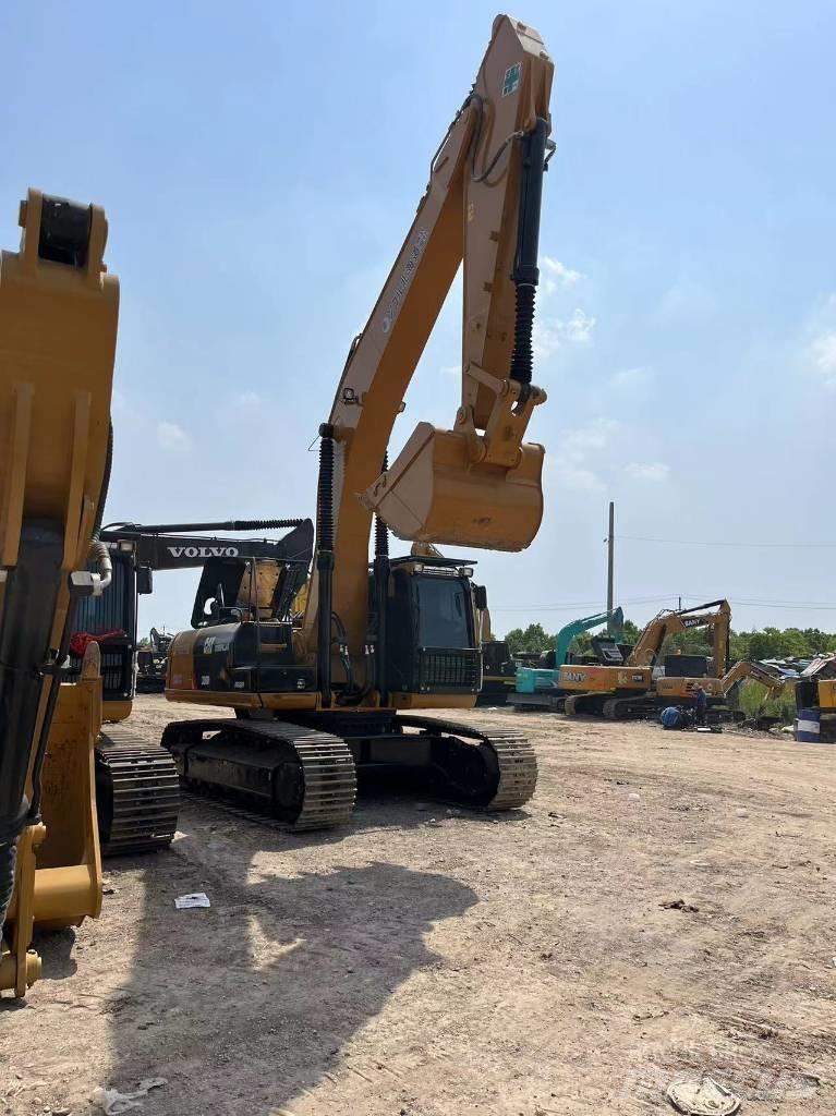 CAT 330D2 Bageri gusjeničari