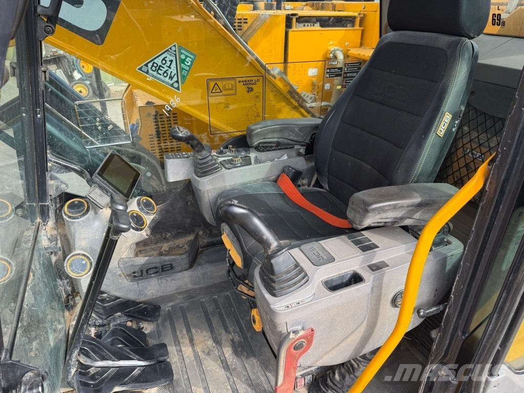 JCB 245 XLR Bageri gusjeničari