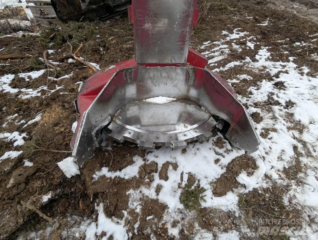 CAT 541 Strojevi za sječu stabala