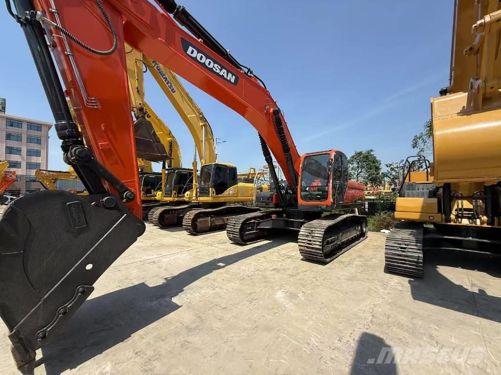 Doosan DX 340 Bageri gusjeničari