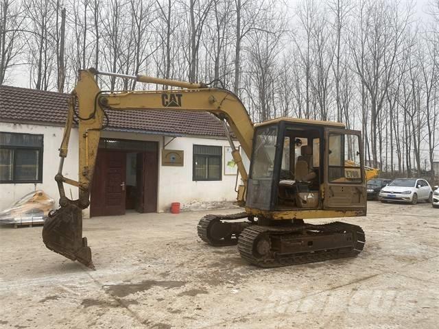 CAT E70B Bageri gusjeničari