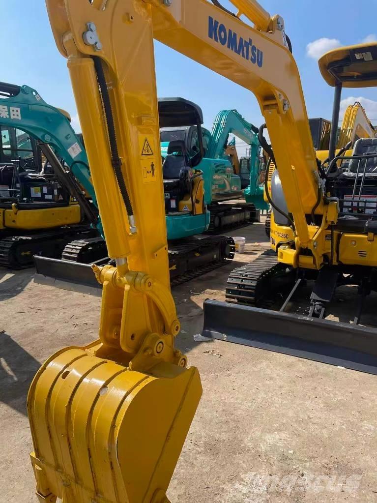 Komatsu PC 35 Mini bageri <7t