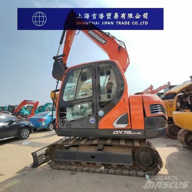 Doosan DX 75 Mini bageri <7t