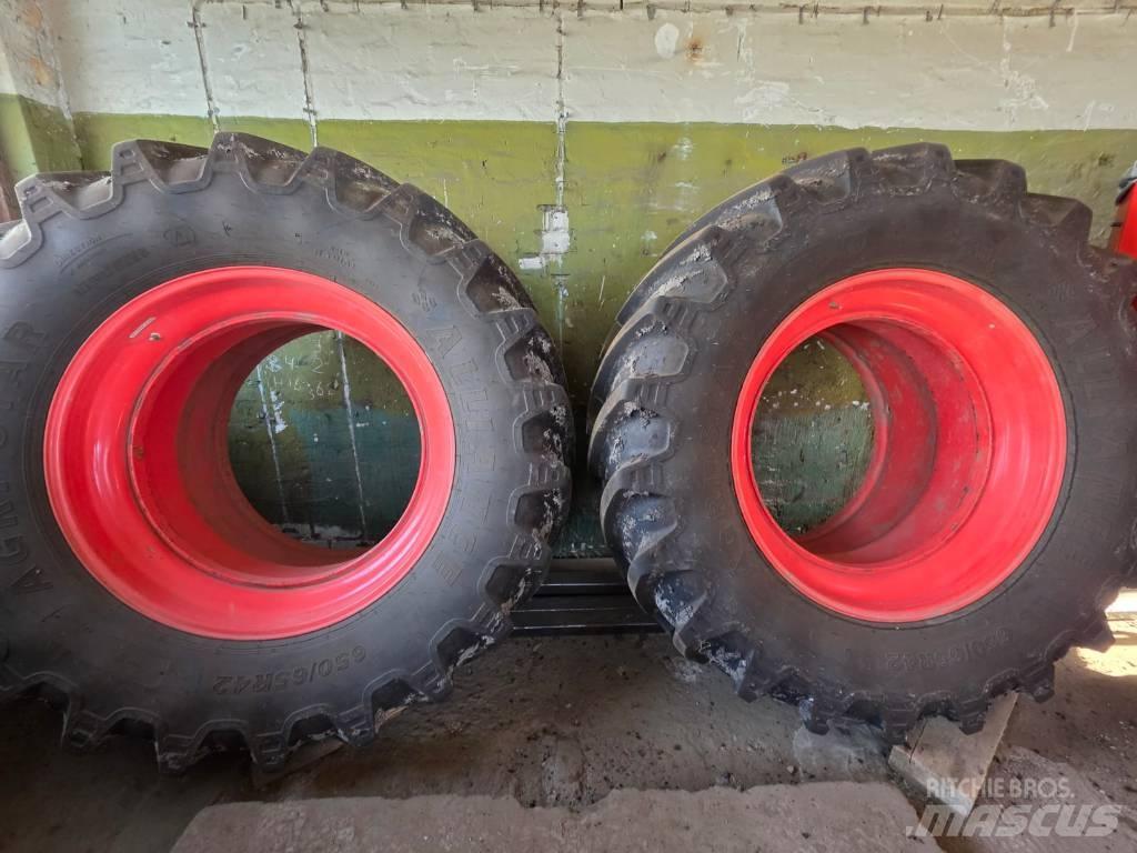 CLAAS Axion 850 Traktori
