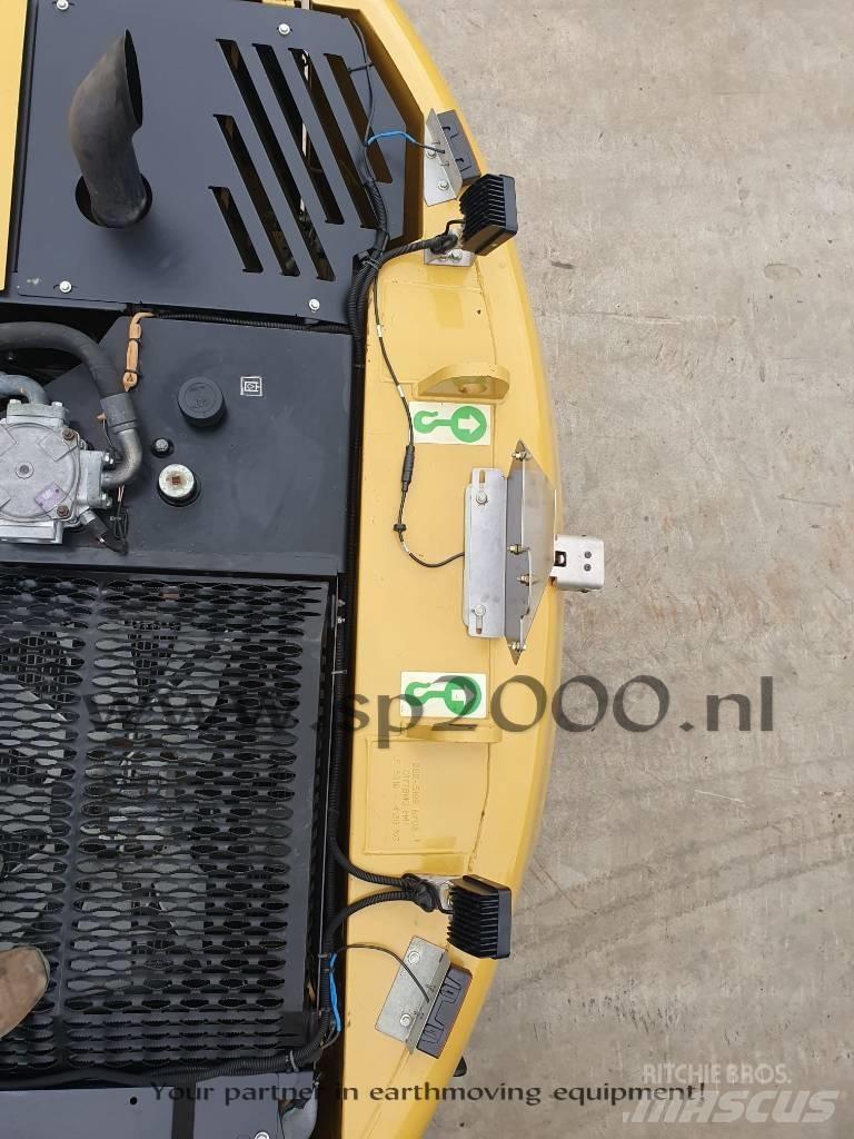 CAT M316D Bageri na kotačima