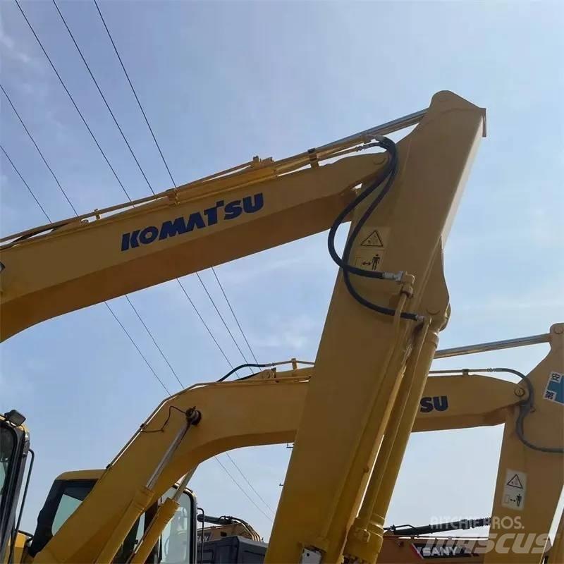 Komatsu PC 138 Bageri gusjeničari