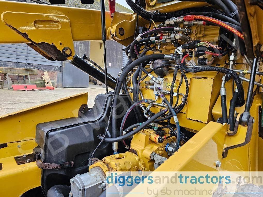CAT 257 D Skid steer mini utovarivači