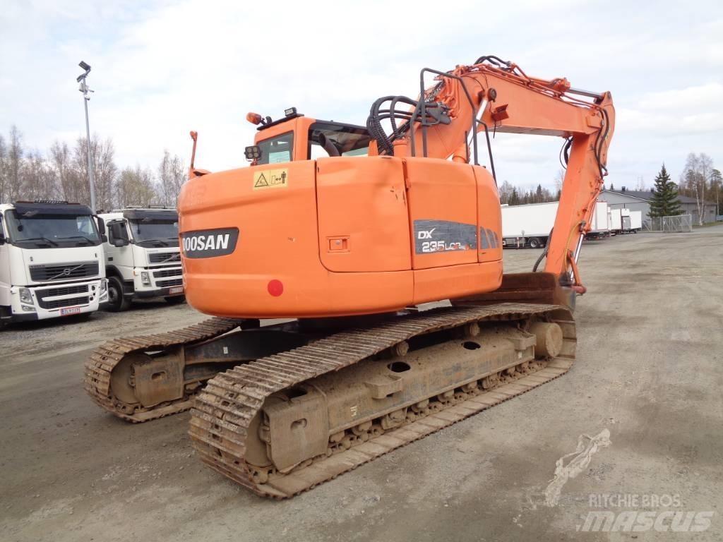 Doosan 235 LCR Bageri gusjeničari