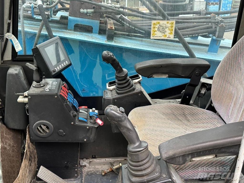 Fuchs MHL 474 Bageri za manipuliranje materijalom / otpadom