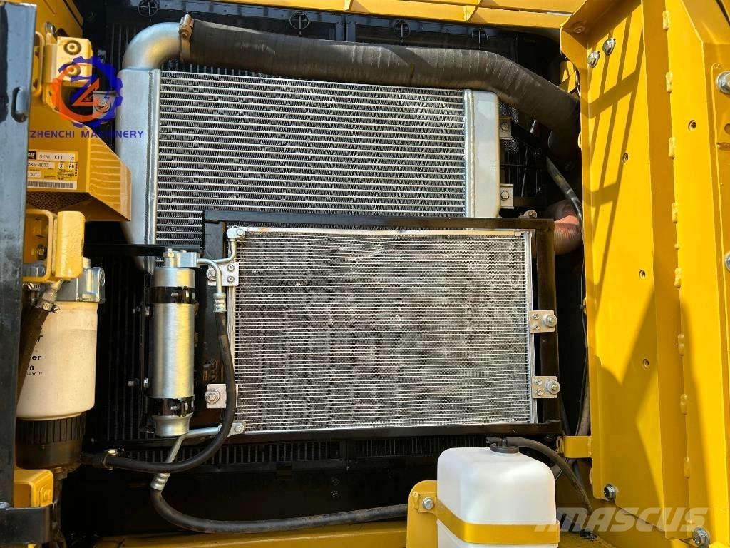 CAT 320 D2 Bageri gusjeničari