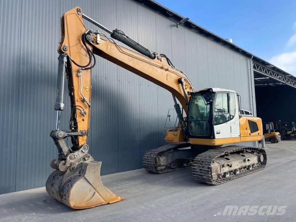 Liebherr R922 SLC Bageri gusjeničari