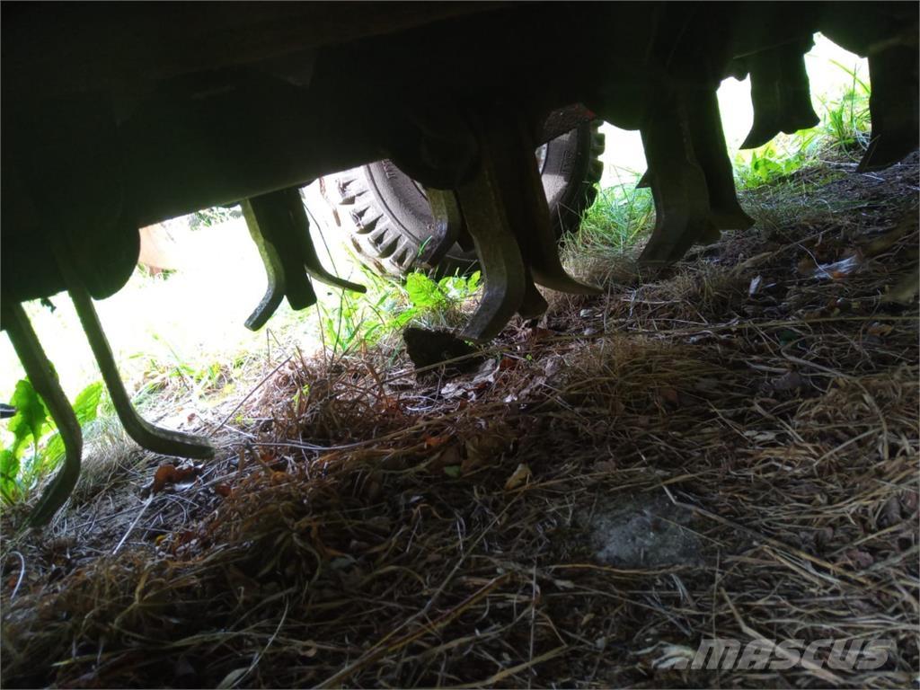 Kuhn NK 4801 Održavanje okoliša – ostalo