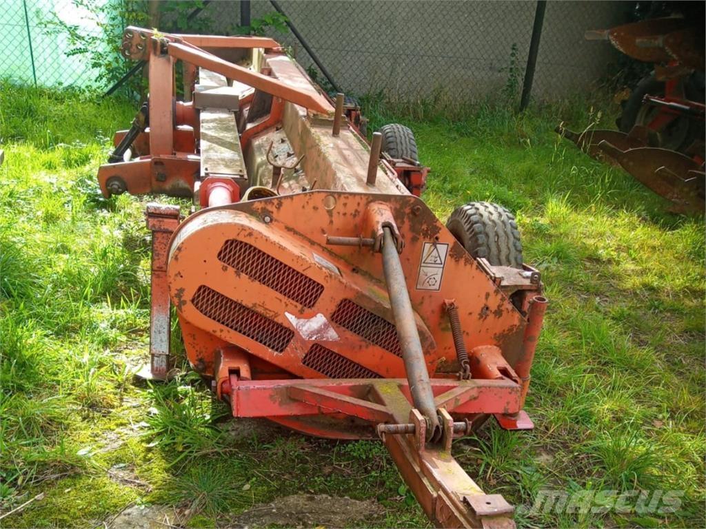 Kuhn NK 4801 Održavanje okoliša – ostalo