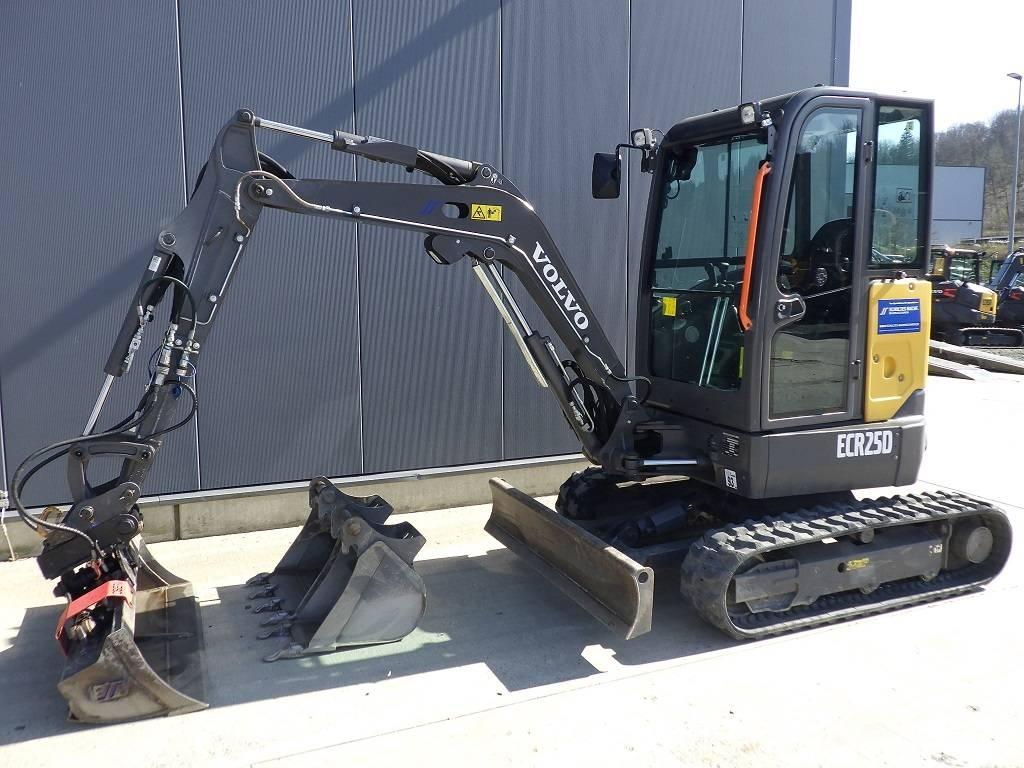 Volvo ECR 25 D Mini bageri <7t