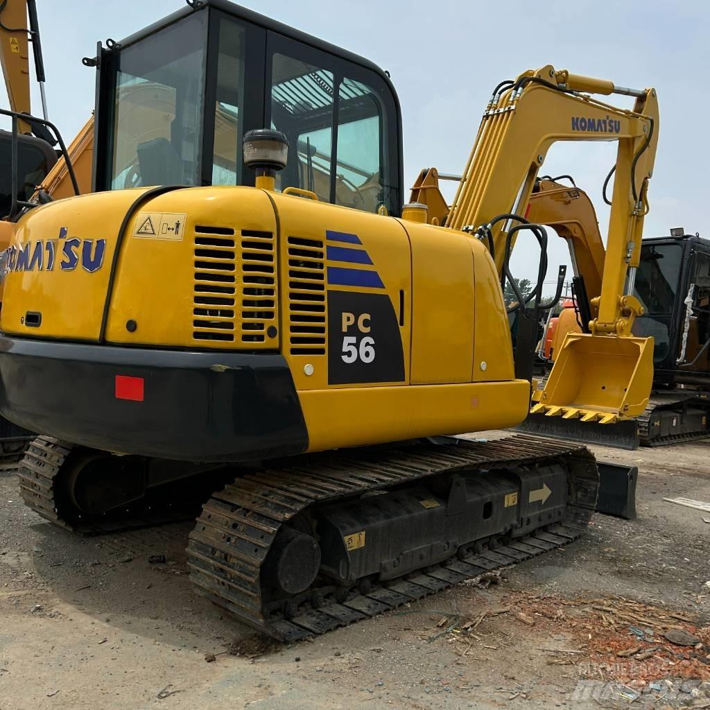 Komatsu 56-7 Bageri gusjeničari