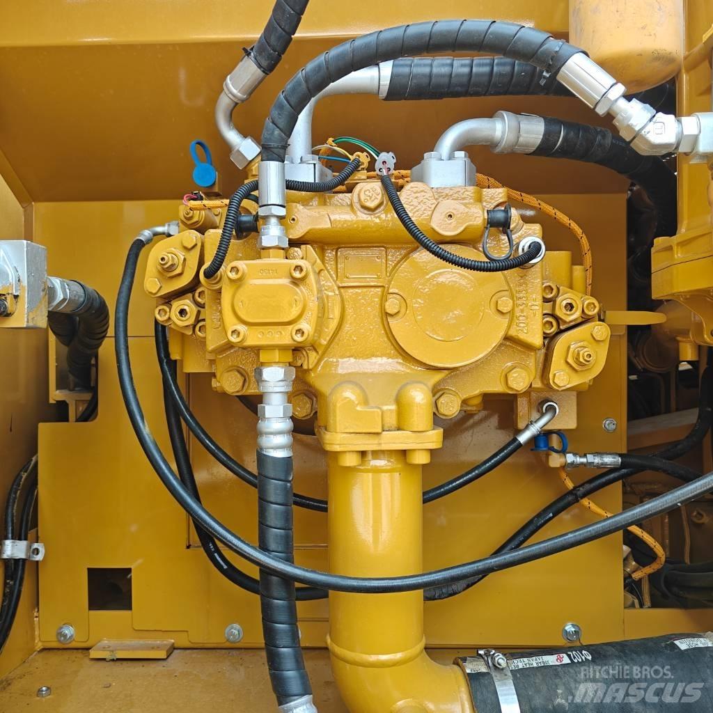 CAT 325 D L Bageri gusjeničari