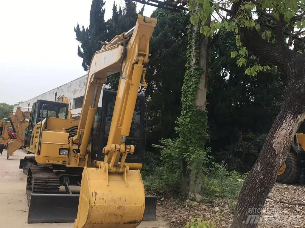 Komatsu PC 70 Bageri gusjeničari
