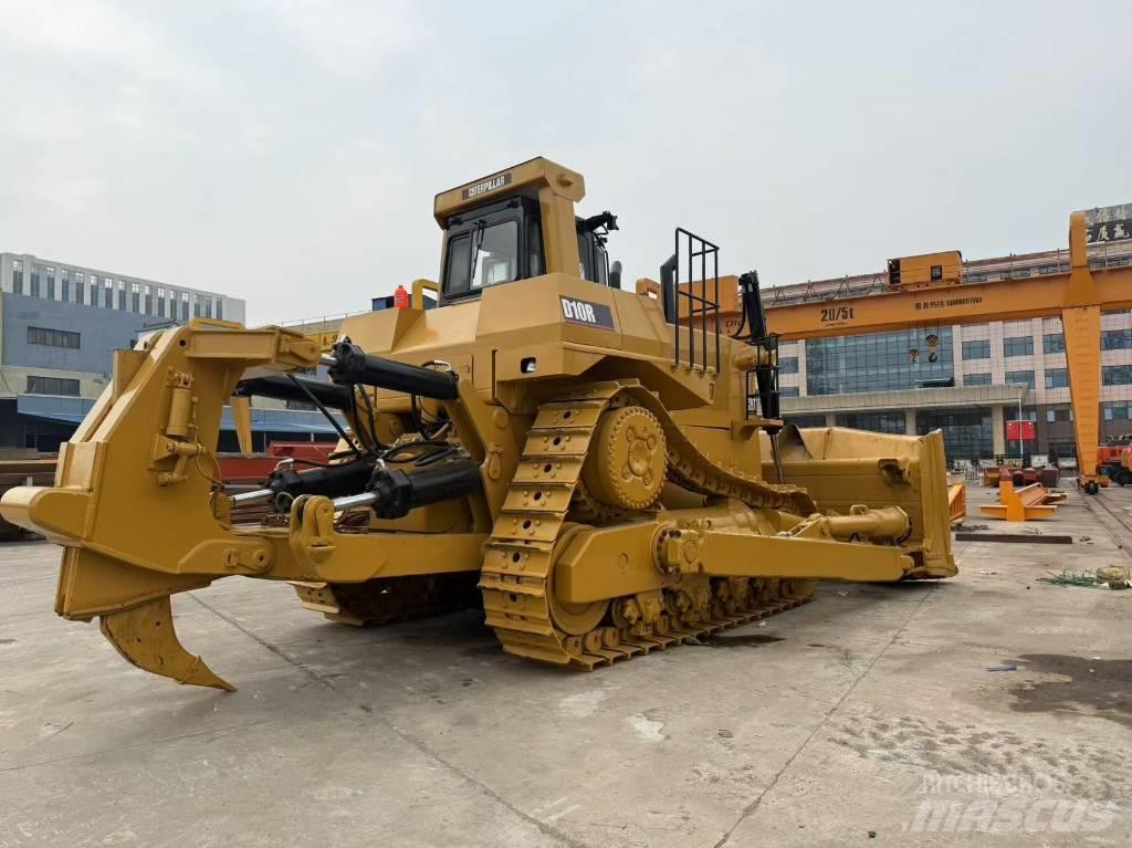 CAT D 10 R Buldožeri gusjeničari