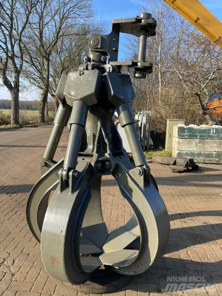 Fuchs HDMS 800 Bageri za manipuliranje materijalom / otpadom