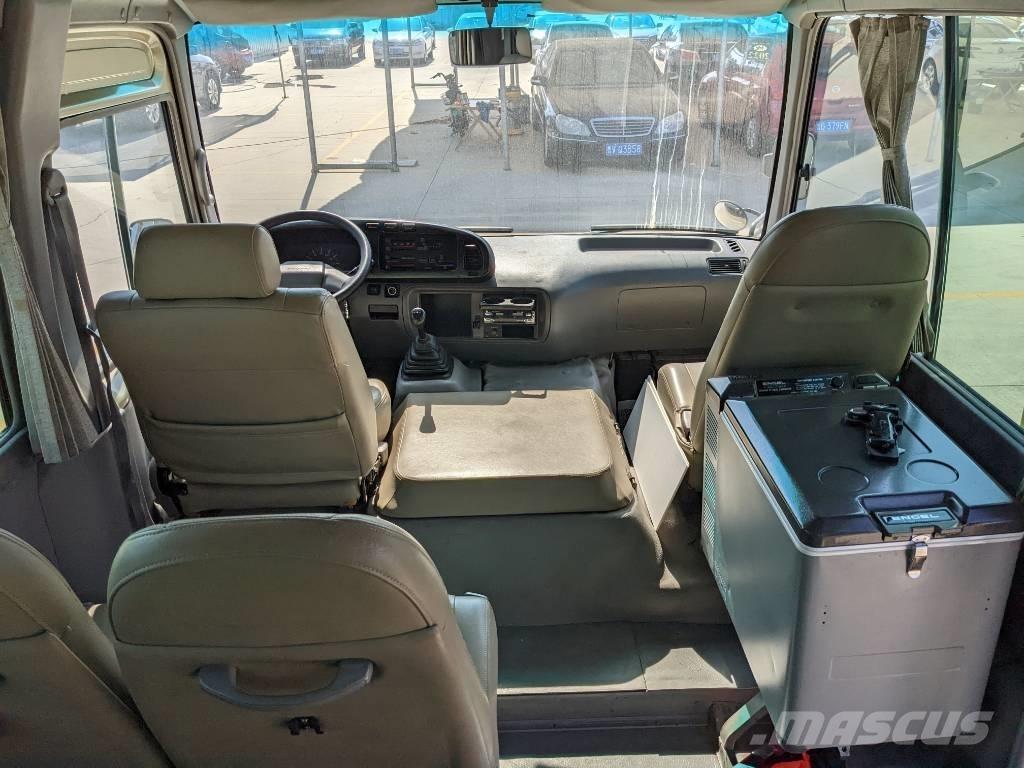 Toyota Coaster Bus Mini autobusi