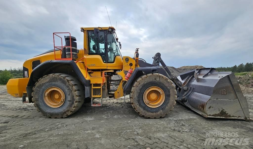 Volvo L 220 H Utovarivači na kotačima