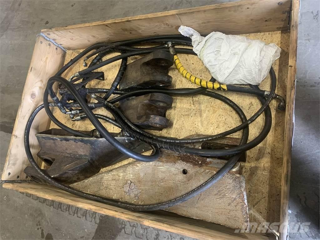 Komatsu 855.1 Ostale komponente