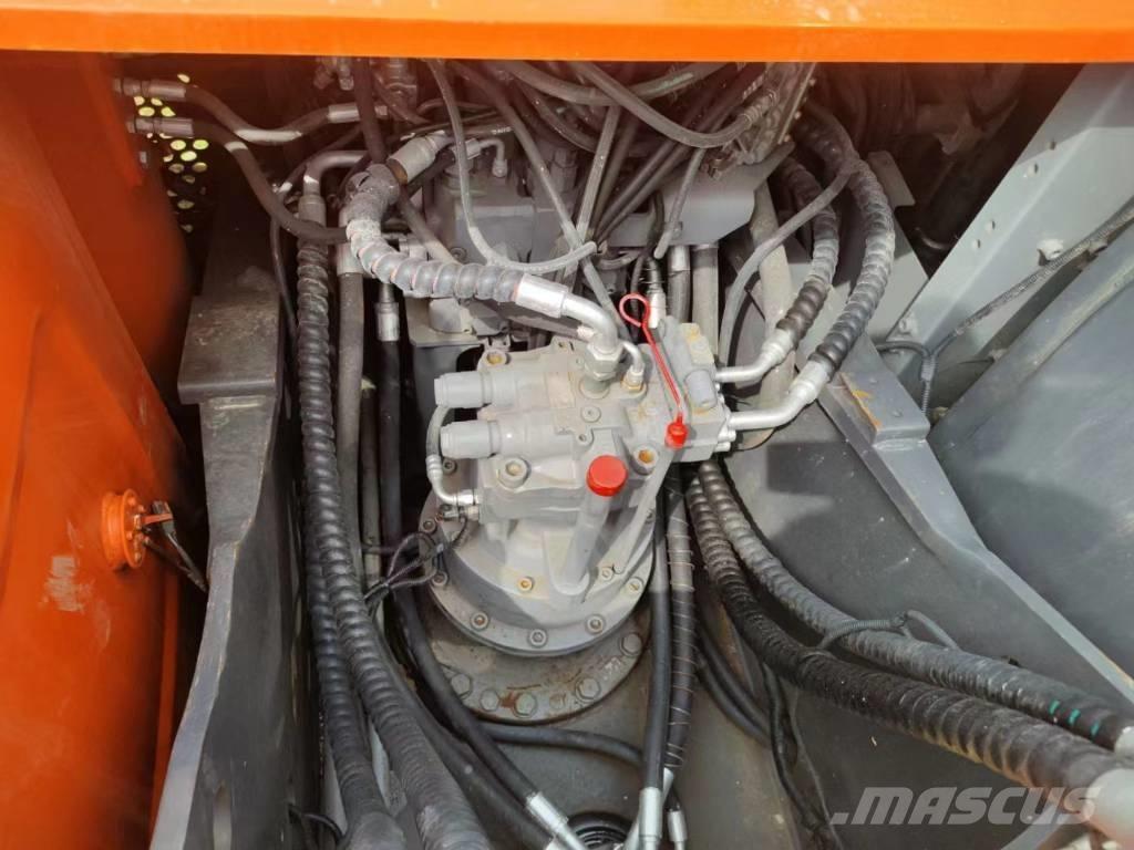 Hitachi ZX200 Bageri gusjeničari