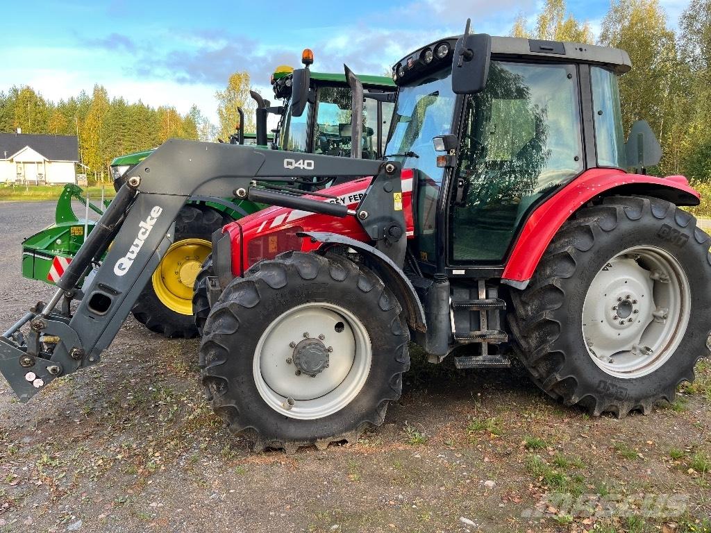 Massey Ferguson 5455 Traktori