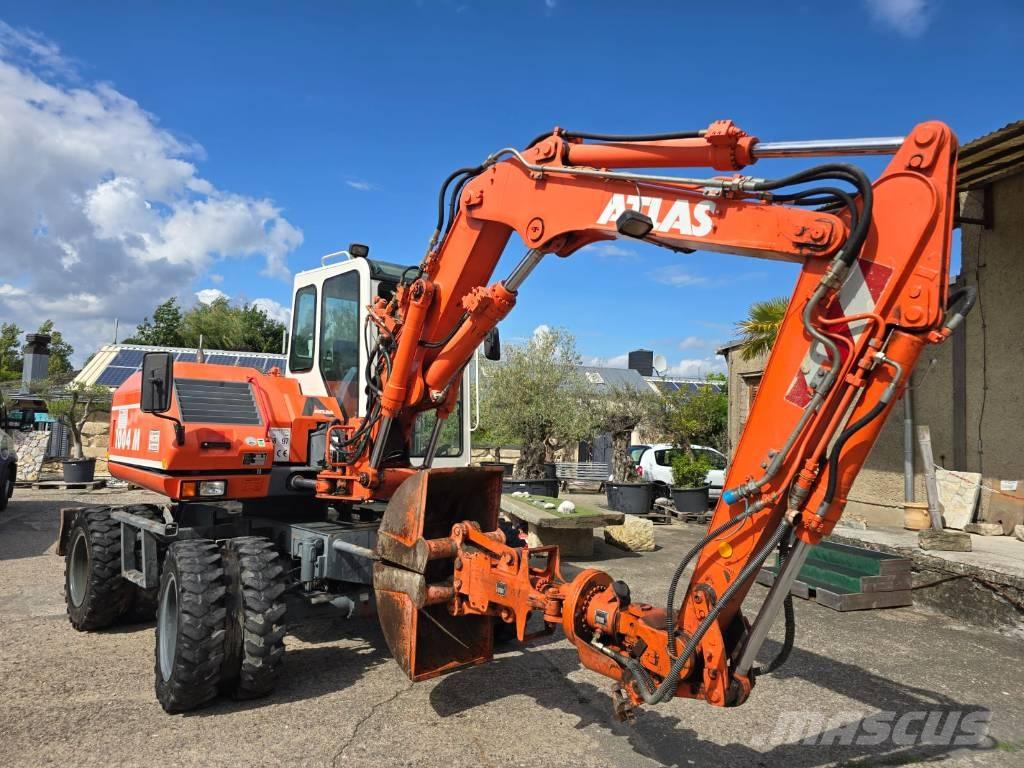 Atlas 1004M Bageri na kotačima