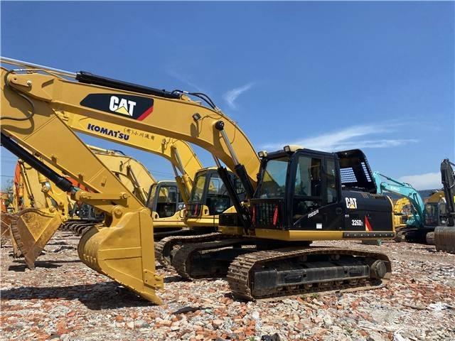 CAT 326D2 Bageri gusjeničari