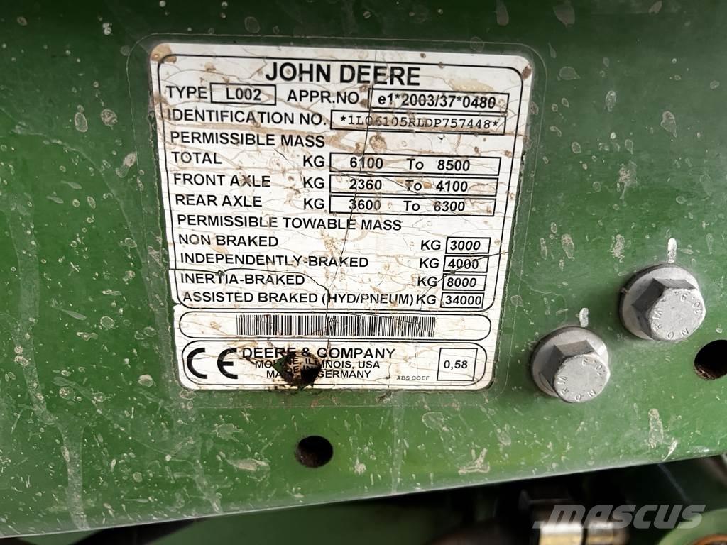 John Deere 6105R Traktori