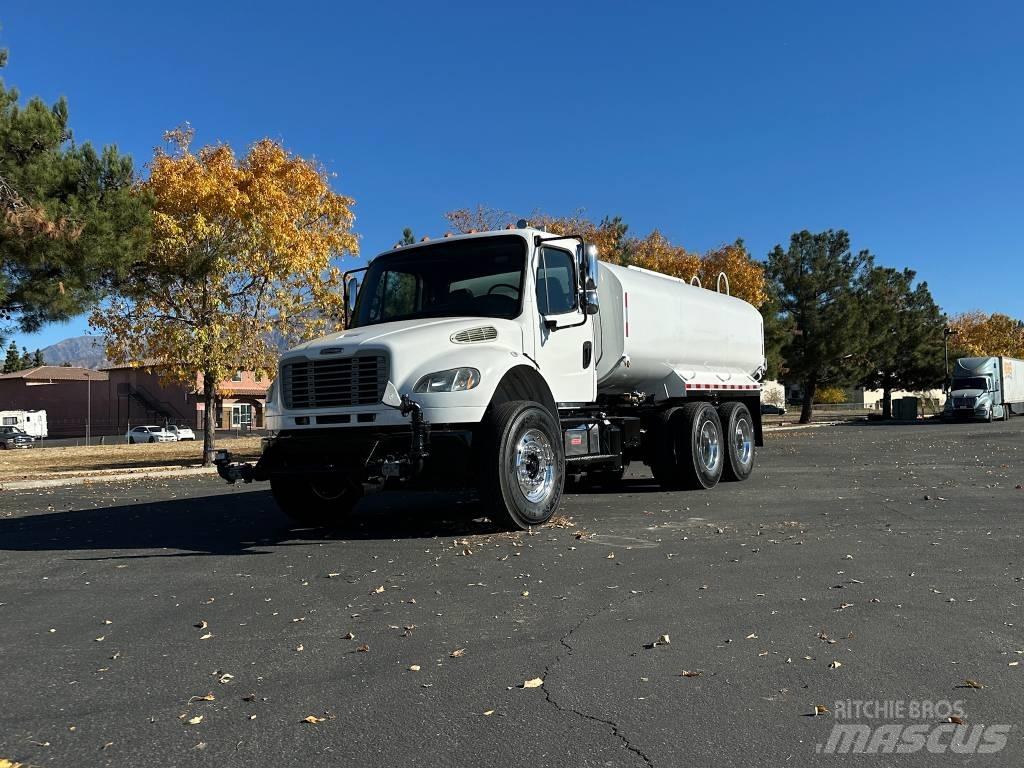 Freightliner M2 Kamioni za vodu
