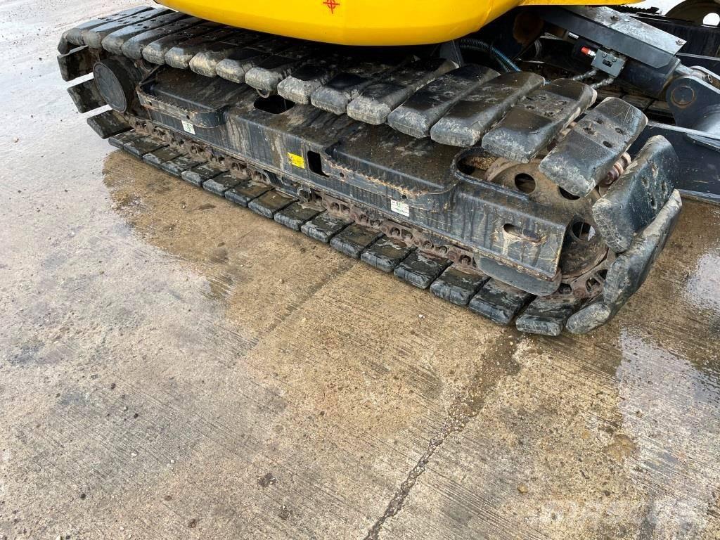 Komatsu PC 80MR-5E0 Midi bageri 7t – 12t