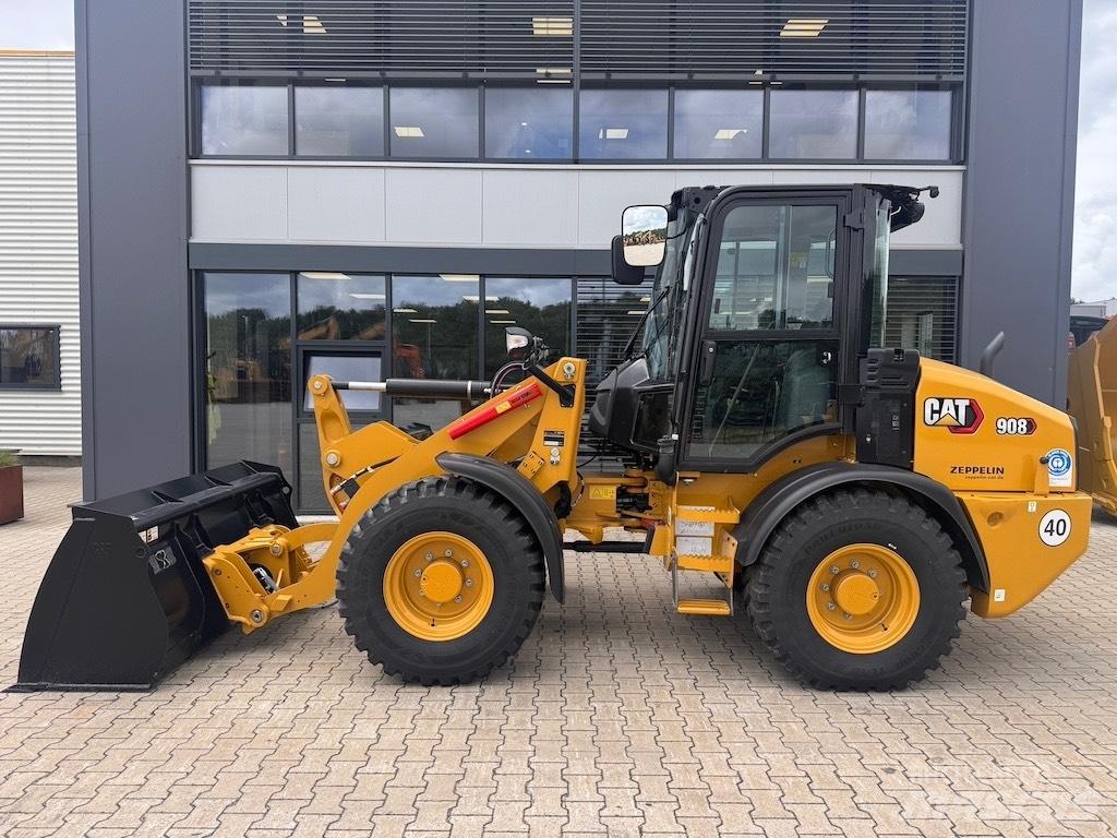 CAT 908 Utovarivači na kotačima
