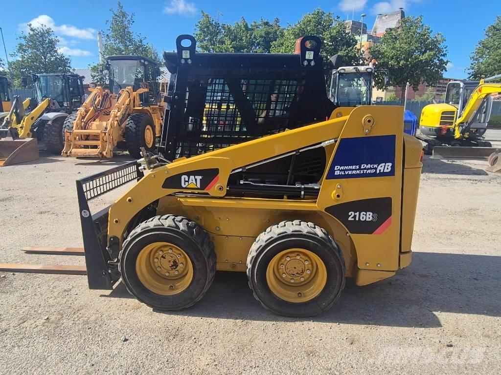 CAT 216B Skid steer mini utovarivači