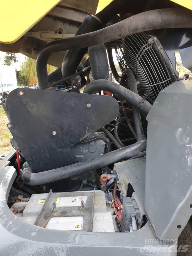 Liebherr L 524 Utovarivači na kotačima