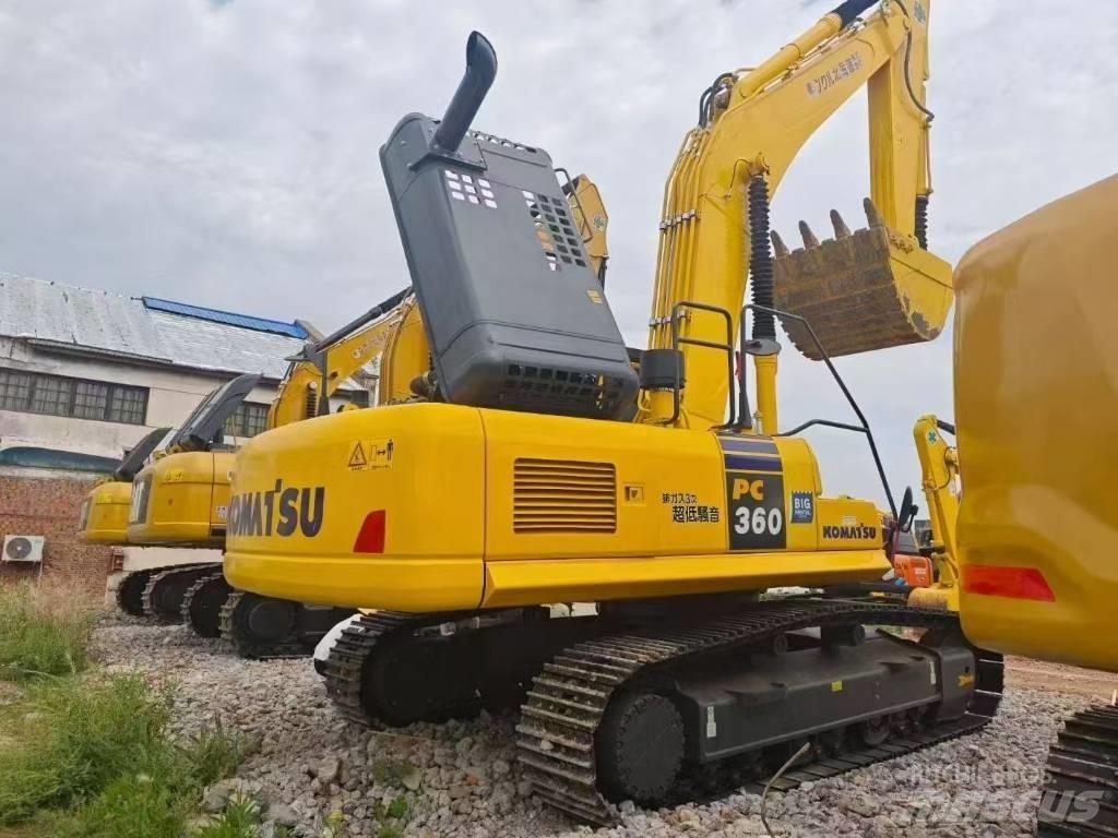Komatsu 360-8 Bageri gusjeničari
