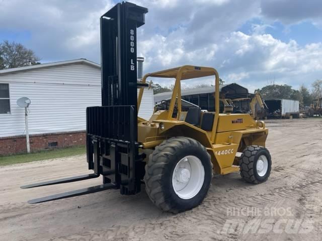 Manitou KD8000 Terenski viličar