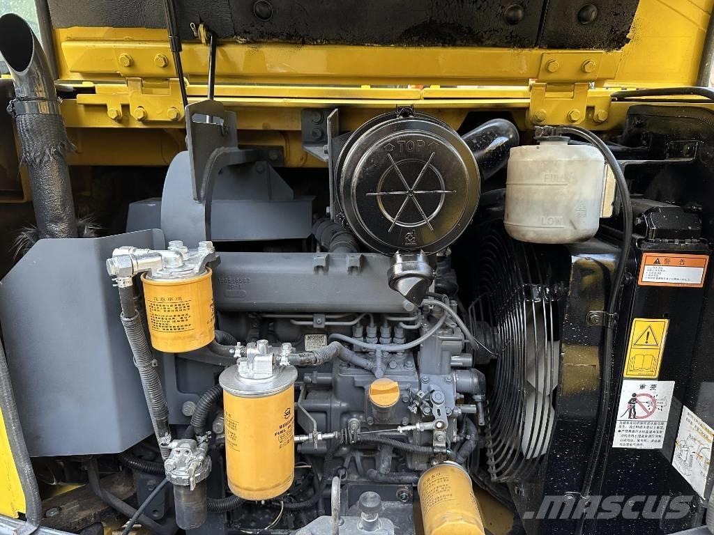 Komatsu PC56-7 Mini bageri <7t