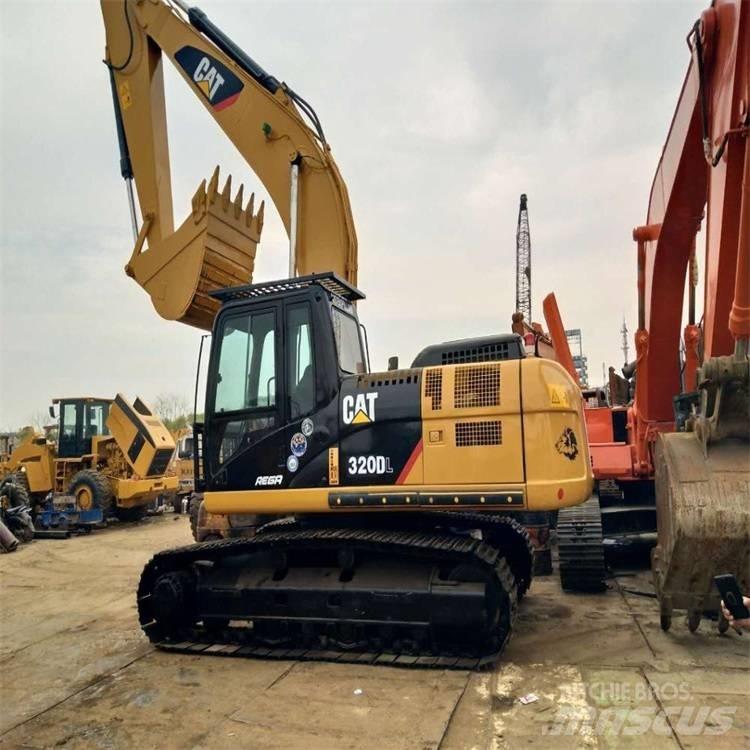 CAT 325DL Bageri gusjeničari