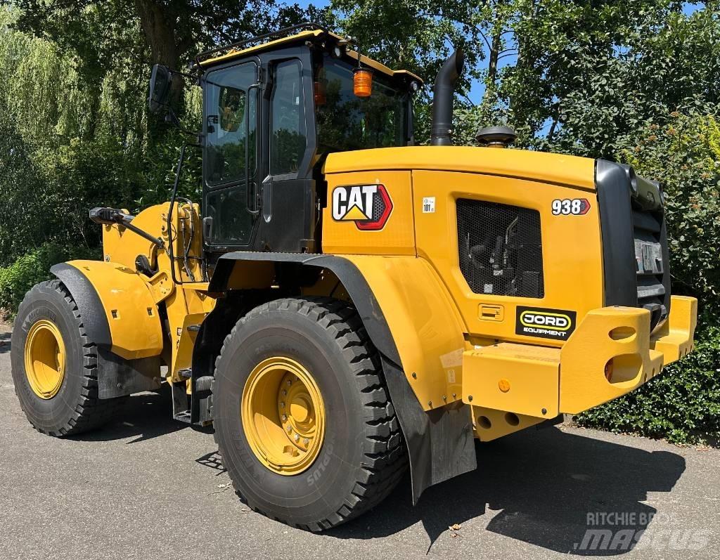 CAT 938 Utovarivači na kotačima
