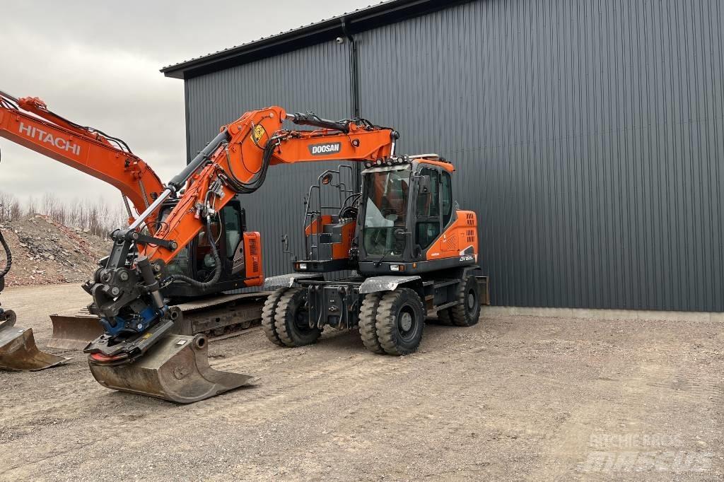 Doosan DX 165 W-5 Bageri na kotačima