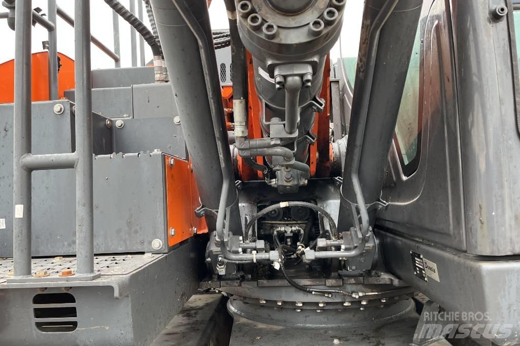 Doosan DX 165 W-5 Bageri na kotačima
