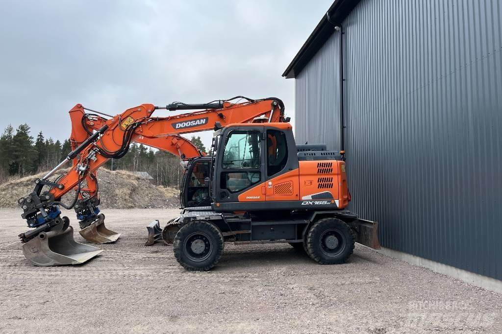 Doosan DX 165 W-5 Bageri na kotačima