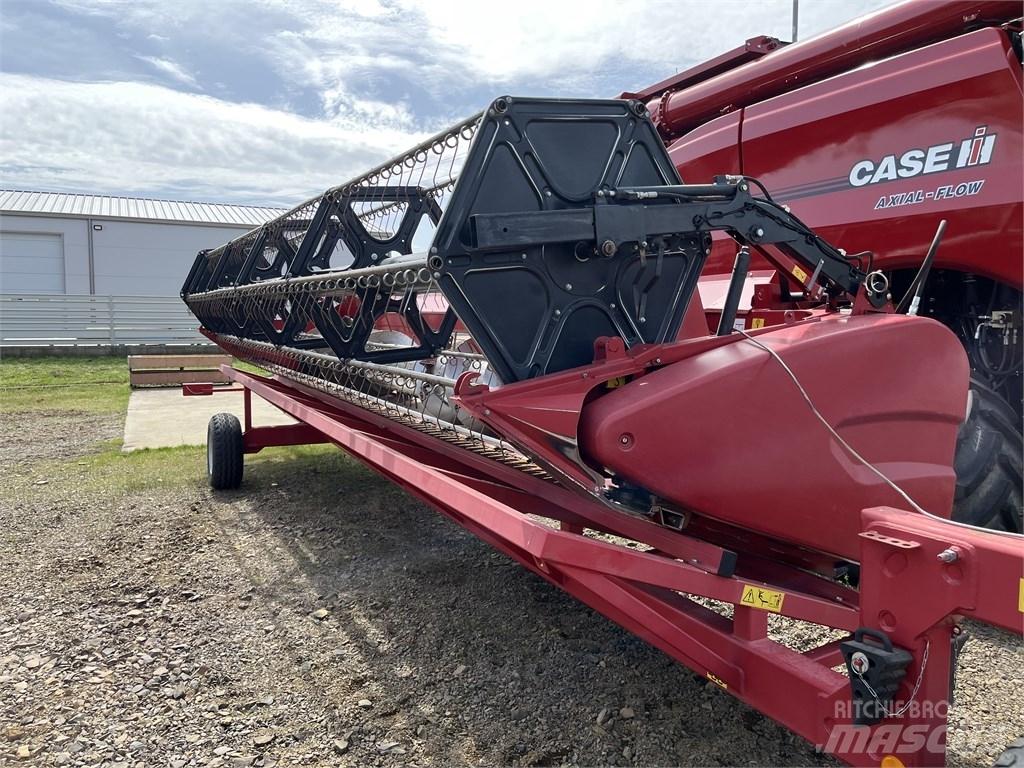 Case IH AF 7240 Kombajni
