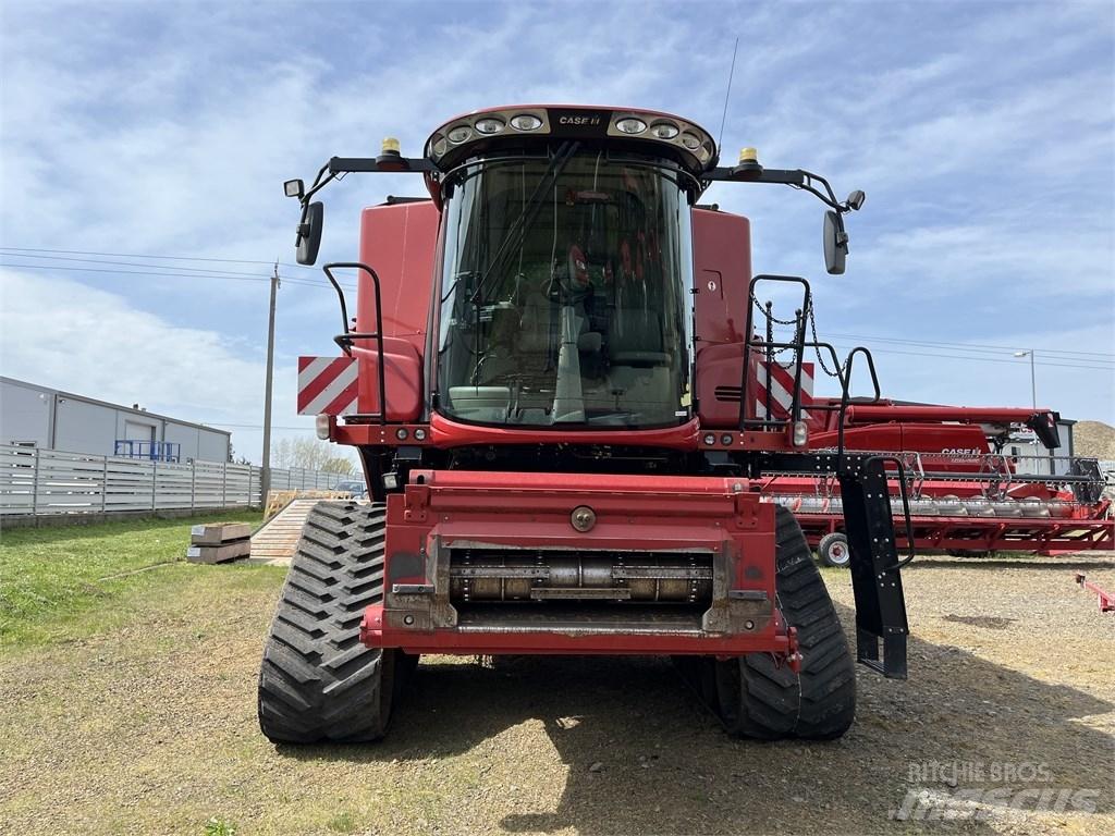 Case IH AF 7240 Kombajni